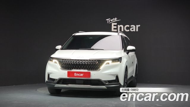 Kia Carnival 4-го поколения 9-Seater Noblesse - фото 2