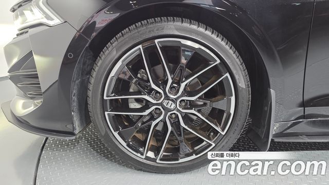 Kia K5 3-го поколения 1.6 Turbo Signature - фото 4