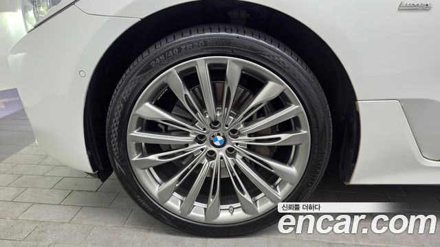 BMW Gran Turismo G32 640i xDrive Luxury - фото 4
