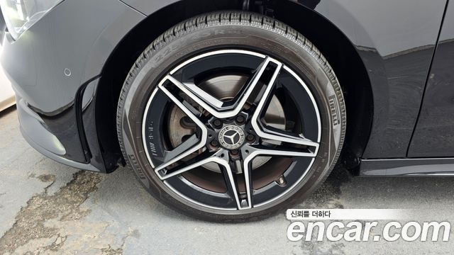 Mercedes-Benz CLA-Class C118 CLA250 4MATIC - фото 4