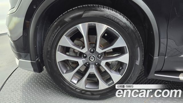 Renault Samsung QM6 Diesel 2WD RE Signature - фото 3