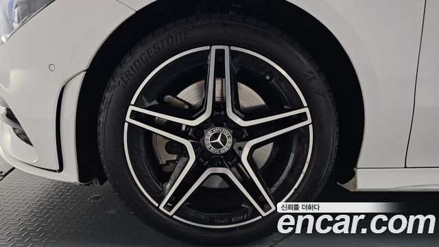 Mercedes-Benz CLA-Class C118 CLA250 4MATIC - фото 3
