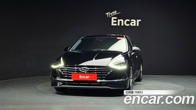 Hyundai Sonata DN8 2.0 Premium Family - фото 1