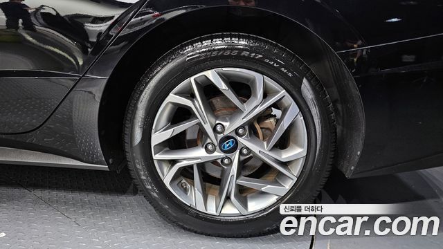 Hyundai Sonata DN8 2.0 Premium Family - фото 3