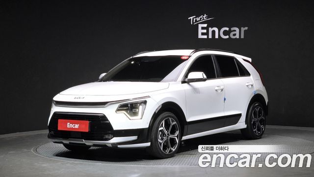 Kia Niro Совершенно новый Signature - фото 0