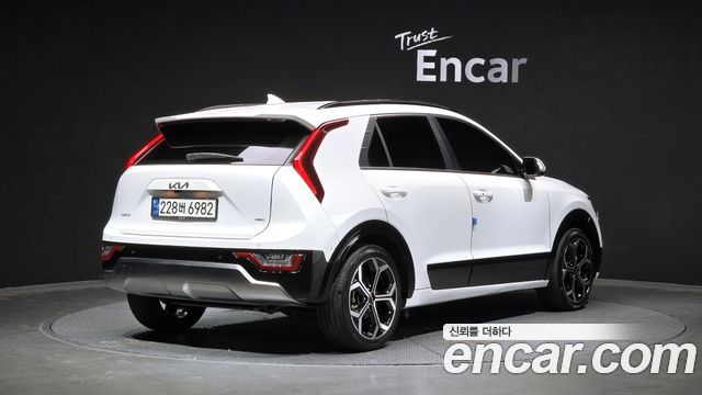 Kia Niro Совершенно новый Signature - фото 1