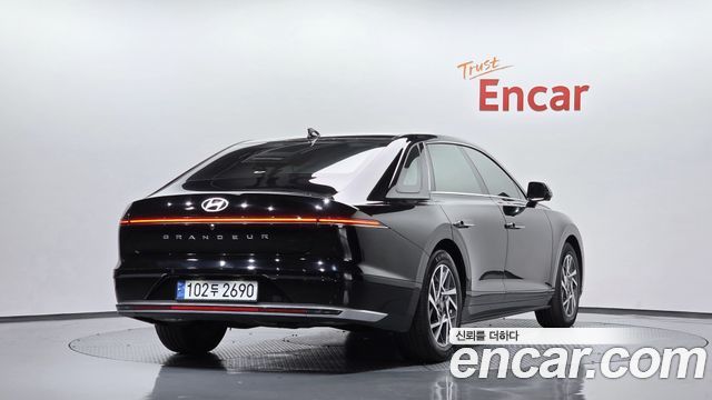 Hyundai Grandeur GN7, гибрид Exclusive - фото 1
