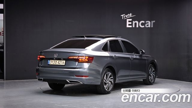 Volkswagen Jetta 7-го поколения 1.4 TSI Prestige - фото 1