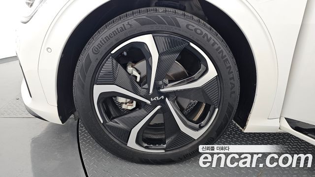 Kia EV6 Long Range GT Line - фото 4