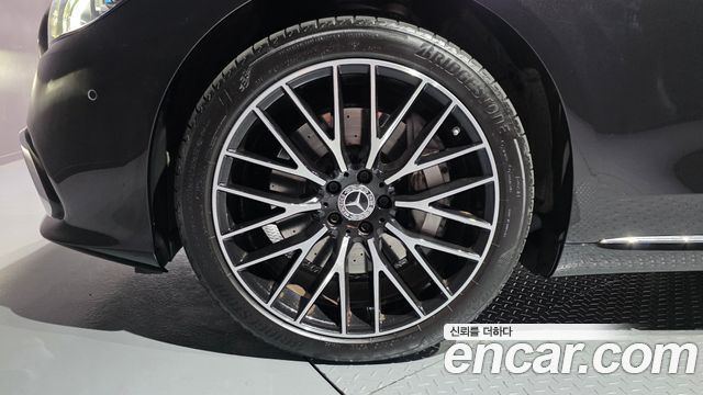 Mercedes-Benz S-Class W223 S580L 4MATIC - фото 4
