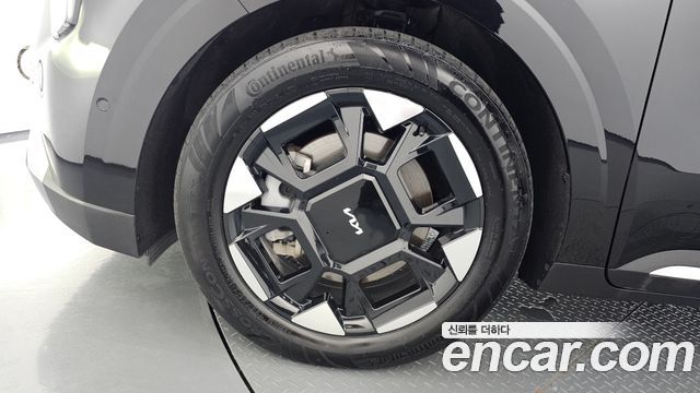 Kia Carnival Новый 4-го поколения 7-Seater Signature - фото 4
