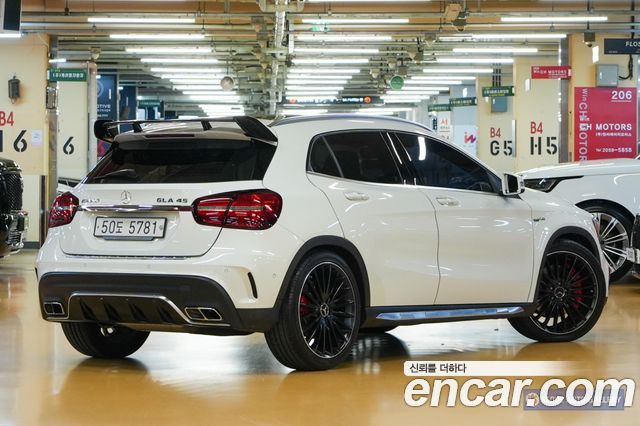 Mercedes-Benz GLA-Class X156 GLA45 AMG 4MATIC - фото 1