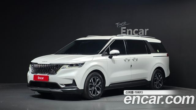 Kia Carnival 4-го поколения 9-Seater Noblesse - фото 0