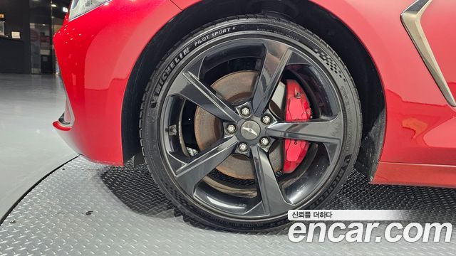 Genesis G70 3.3T Sport AWD Prestige - фото 4