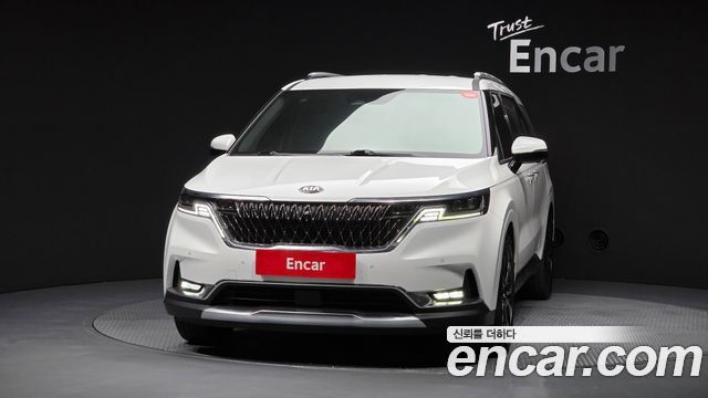Kia Carnival 4-го поколения 9-Seater Signature - фото 2