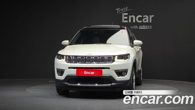 Jeep Compass 2-го поколения 2.4 Limitied AWD - фото 2