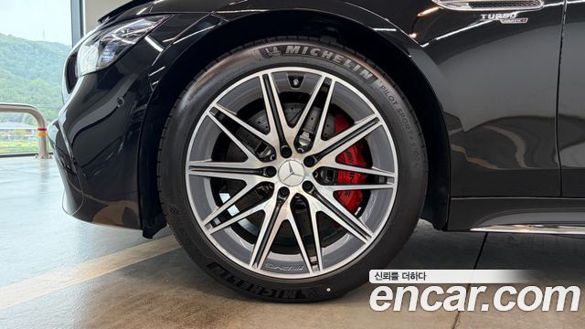 Mercedes-Benz AMG GT 4Door 43 4MATIC+ - фото 4