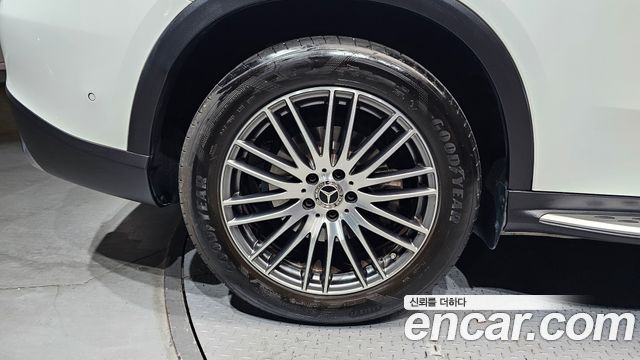 Mercedes-Benz GLC-Class X254 GLC 300 4MATIC Avantgarde - фото 4