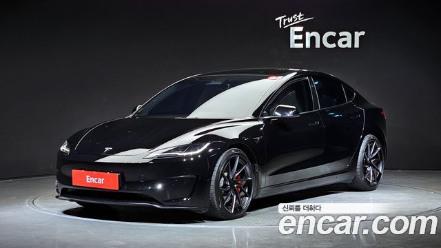 Tesla Model 3 Performance AWD - фото 0
