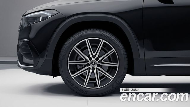 Mercedes-Benz EQB X243 EQB300 4MATIC AMG Line - фото 4