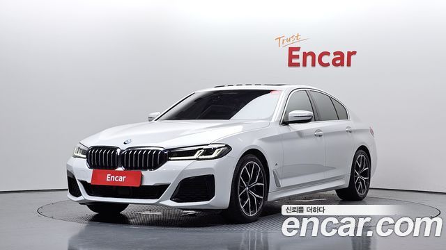 BMW 5-Series G30 530i xDrive M Sport Package - фото 0