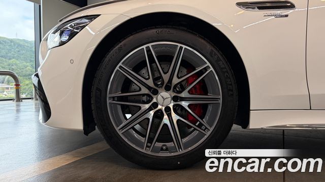 Mercedes-Benz AMG GT 4Door 43 4MATIC+ - фото 4