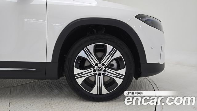 Mercedes-Benz EQB X243 EQB300 4MATIC - фото 4