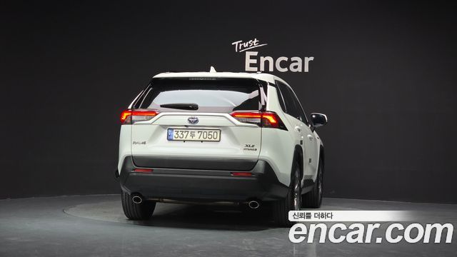 Toyota RAV4 5-го поколения 2.5 2WD Hybrid - фото 3