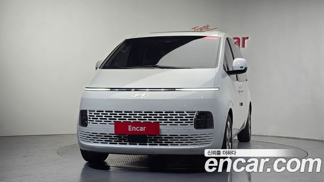 Hyundai Staria Tourer 11-Seater Modern - фото 2