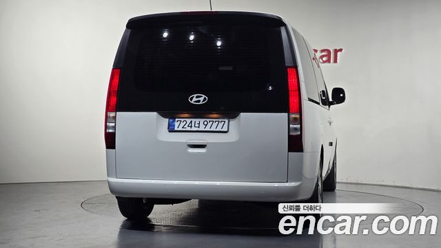 Hyundai Staria Tourer 11-Seater Modern - фото 3