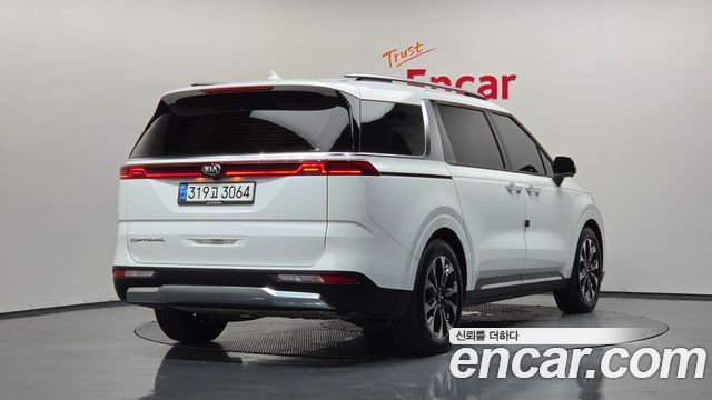 Kia Carnival 4-го поколения Gasoline 9-Seater Noblesse - фото 1