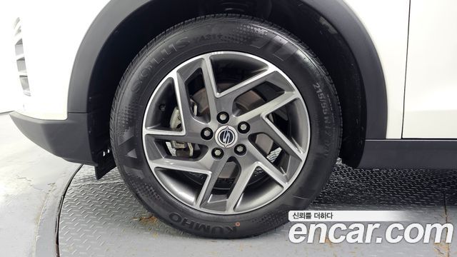 SsangYong Tivoli Gasoline 1.5 2WD V3 - фото 4