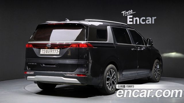 Kia Carnival 4-го поколения 11-Seater Prestige - фото 1