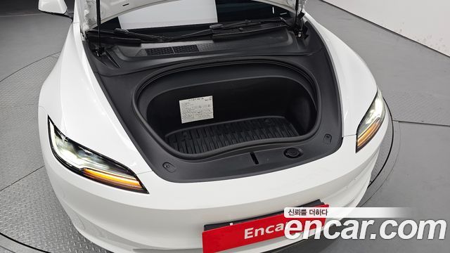 Tesla Model 3 RWD - фото 4