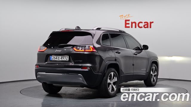 Jeep Cherokee KL 2.4 Limited 2WD - фото 1
