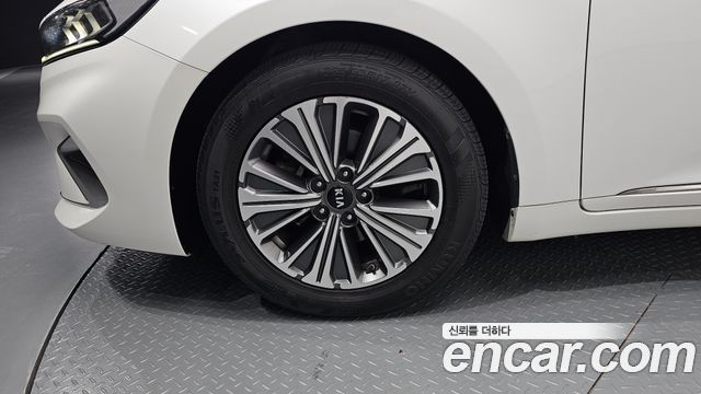 Kia K7 Premier, гибрид Noblesse - фото 4