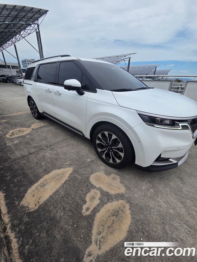 Kia Carnival 4-го поколения 7-Seater Signature - фото 4