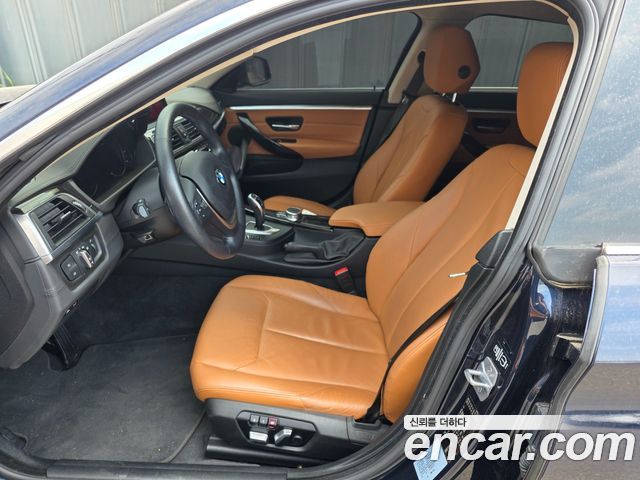 BMW 4-Series F32 420i Luxury GranCoupe - фото 2