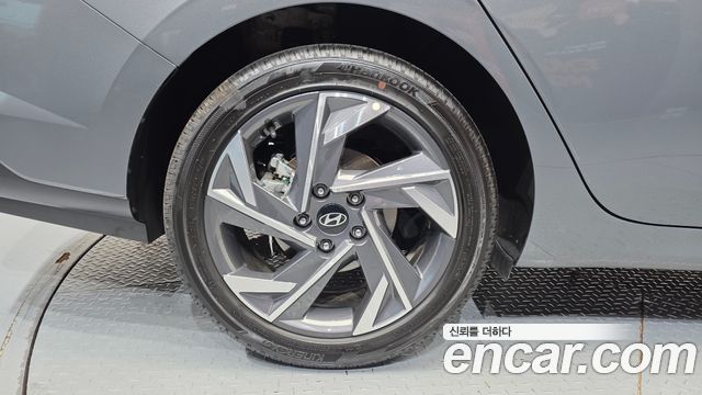 Hyundai Avante Новый CN7, гибрид Inspiration - фото 4