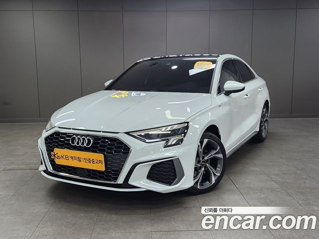 Audi A3 40 TFSI Premium - фото 0