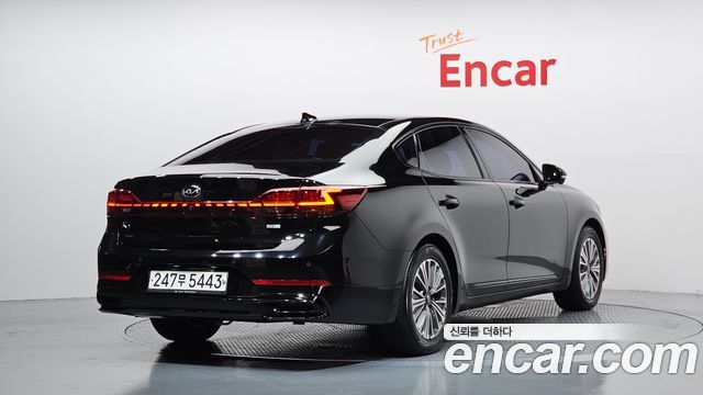 Kia K7 Premier, гибрид Signature - фото 1