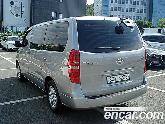 Hyundai Starex Новый Van 5-Seater Smart - фото 1