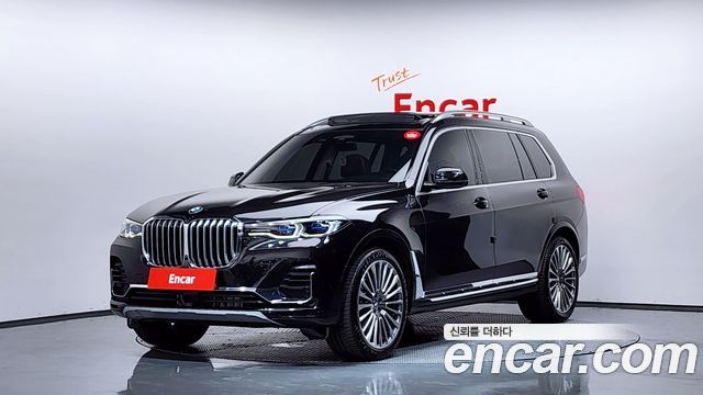 BMW X7 G07 xDrive 40i Design Pure Excellence 7-Seater - фото 0