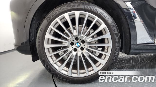 BMW X7 G07 xDrive 40i Design Pure Excellence 7-Seater - фото 4