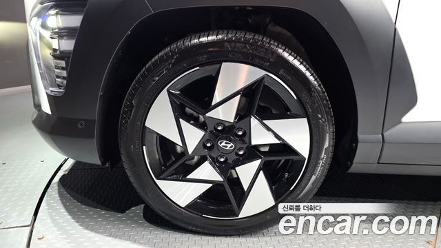 Hyundai Kona SX2 Gasoline 1.6 Turbo 2WD Inspiration - фото 4