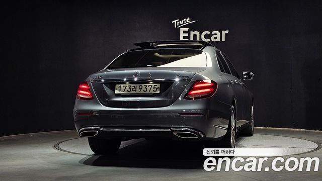 Mercedes-Benz E-Class W213 E450 4MATIC Exclusive - фото 3