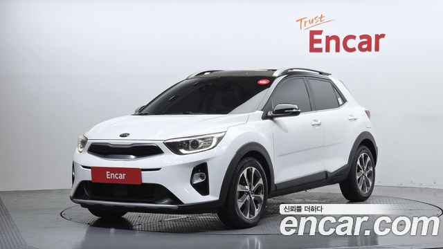 Kia Stonic Diesel 1.6 Prestige - фото 0