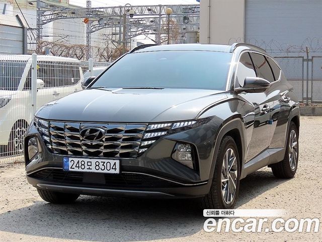 Hyundai Tucson NX4, гибрид Inspiration 2WD - фото 1