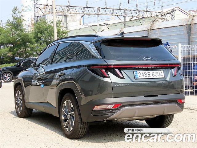 Hyundai Tucson NX4, гибрид Inspiration 2WD - фото 2