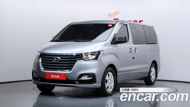 Hyundai Starex Новый Wagon 12-Seater Modern - фото 0